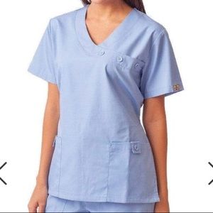 Scrub top and bottom (Dress A Med)